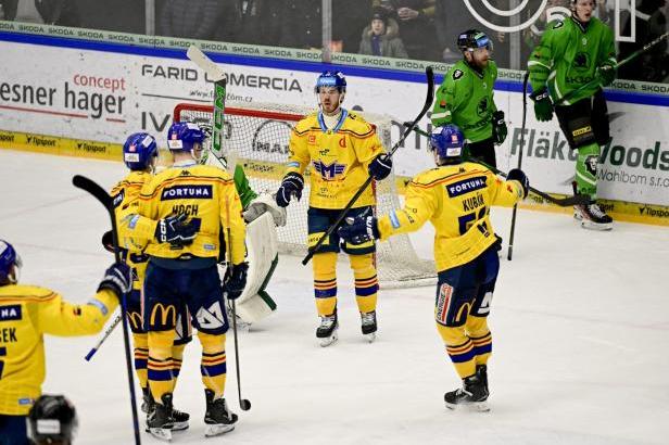 

Vítkovice nezvládly závěr duelu s Vary. Budějovice i Olomouc zabraly

