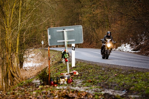 Prodeje motorek rostou. A taky nehodovost, v sezoně je obden tragédie