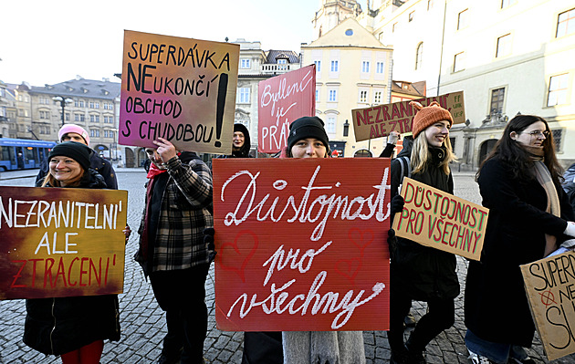 Dlouhodobě nemocné žadatele o dávku má posuzovat ještě posudkový lékař