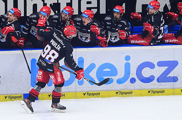 Hon na hokejové čtvrtfinále. Pro Hradec sedm duelů ve dvou týdnech