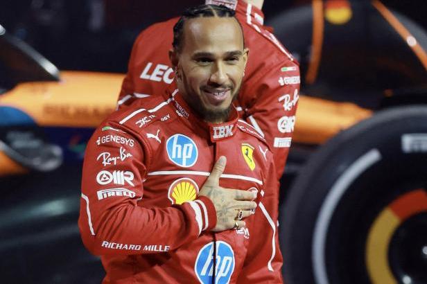 

Hamilton: Cítím se plný života a energie. Ve Ferrari jsem ožil

