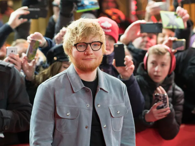 Umělá inteligence krade hudbu. Ed Sheeran a více než 1000 muzikantů vydali Tiché album